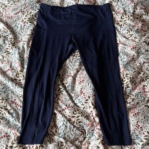 Athleta Navy Blue Salutation Stash 7/8 Leggings
